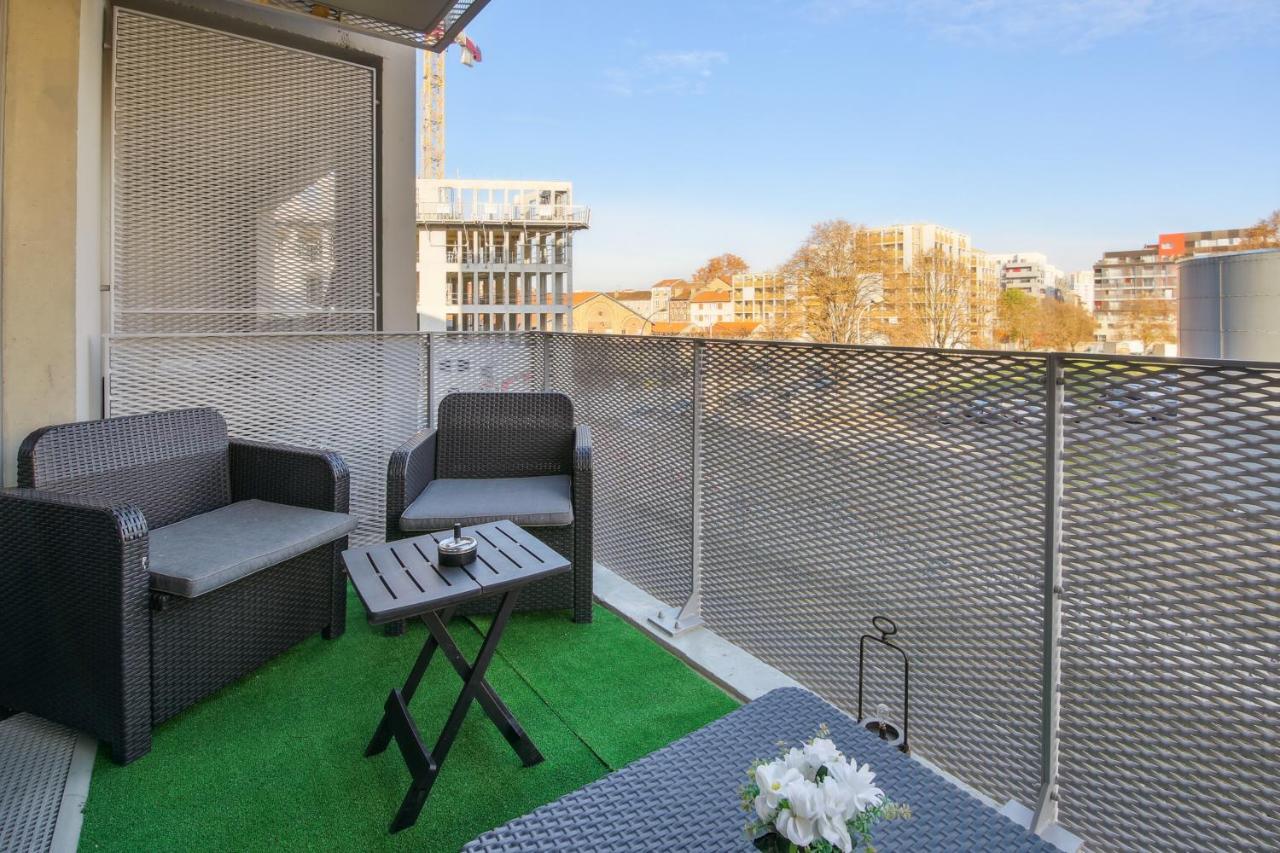 Ferienwohnung Chic Apart With Balcony Near Paris Ivry-sur-Seine Exterior foto