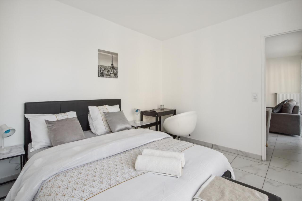 Ferienwohnung Chic Apart With Balcony Near Paris Ivry-sur-Seine Exterior foto